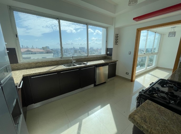 apartamentos - Penthouses En Alquiler y Venta en Bella Vista Amplio Espacio 6