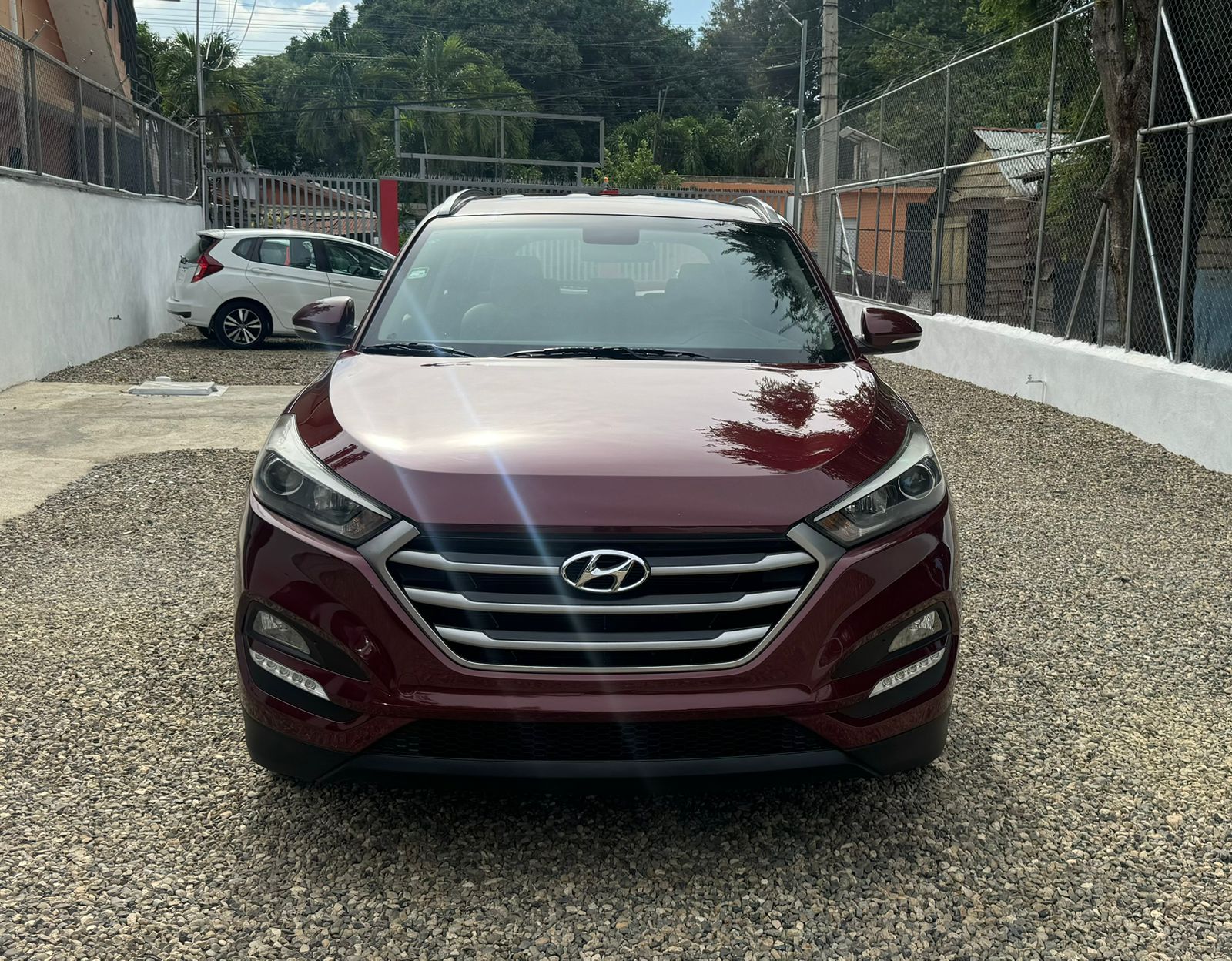 jeepetas y camionetas - Hyndai Tucson SEL-2018-4x2-1,125,000.00
financiamiento disponible negociable 