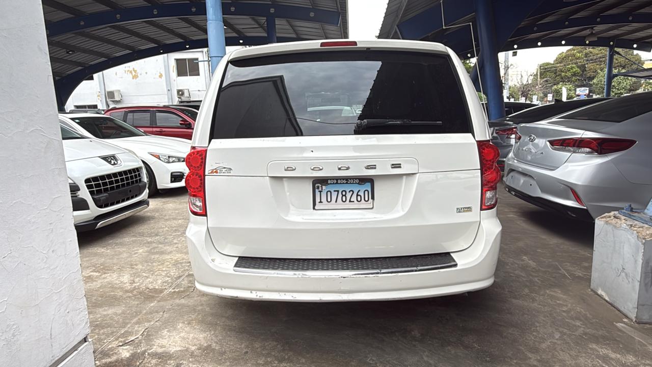 jeepetas y camionetas - dodge caravan 2012 2