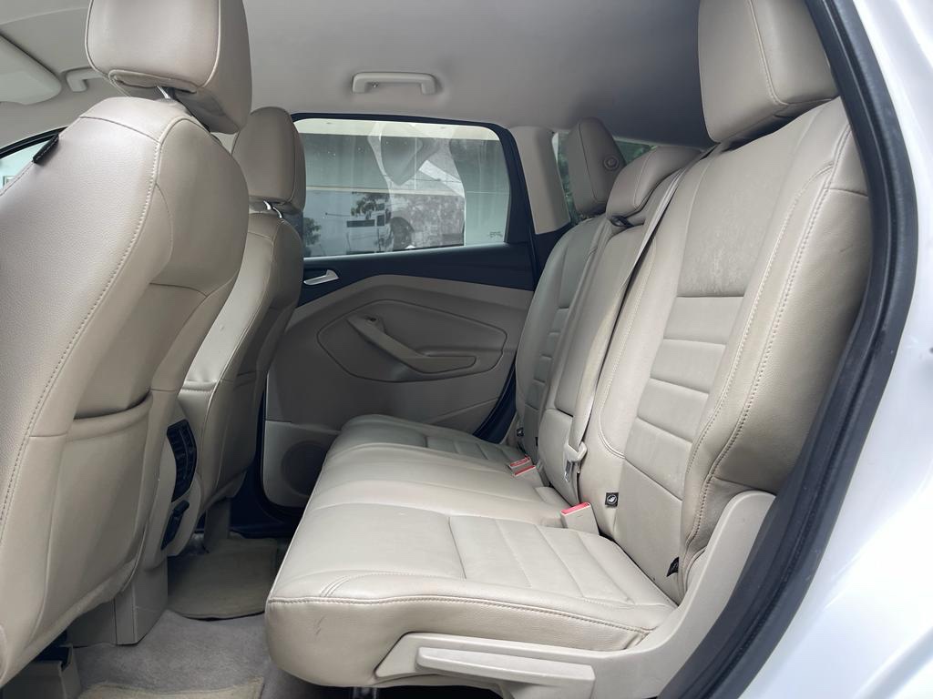 jeepetas y camionetas - FORD ESCAPE 2014 SEL  BLANCA PERLA IMPECABLE EXCELENTES CONDICIONES 3