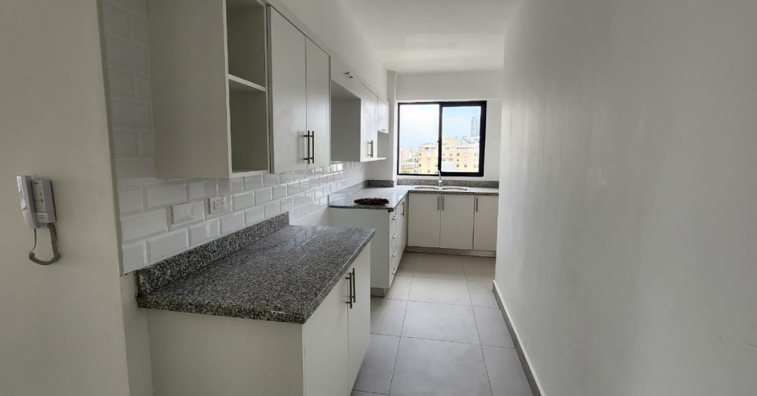 apartamentos - Alquiler de Apartamento en Evaristo Morales 1