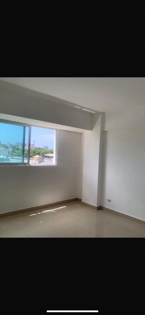 oficinas y locales comerciales - Apartamento 165 m Urb Fernández 3 hab 1100 manto incluido  6