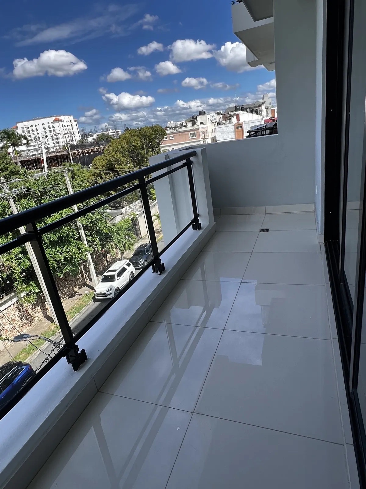 apartamentos - hermoso apartamento en una zona céntrica y tranquila en Gazcue  1