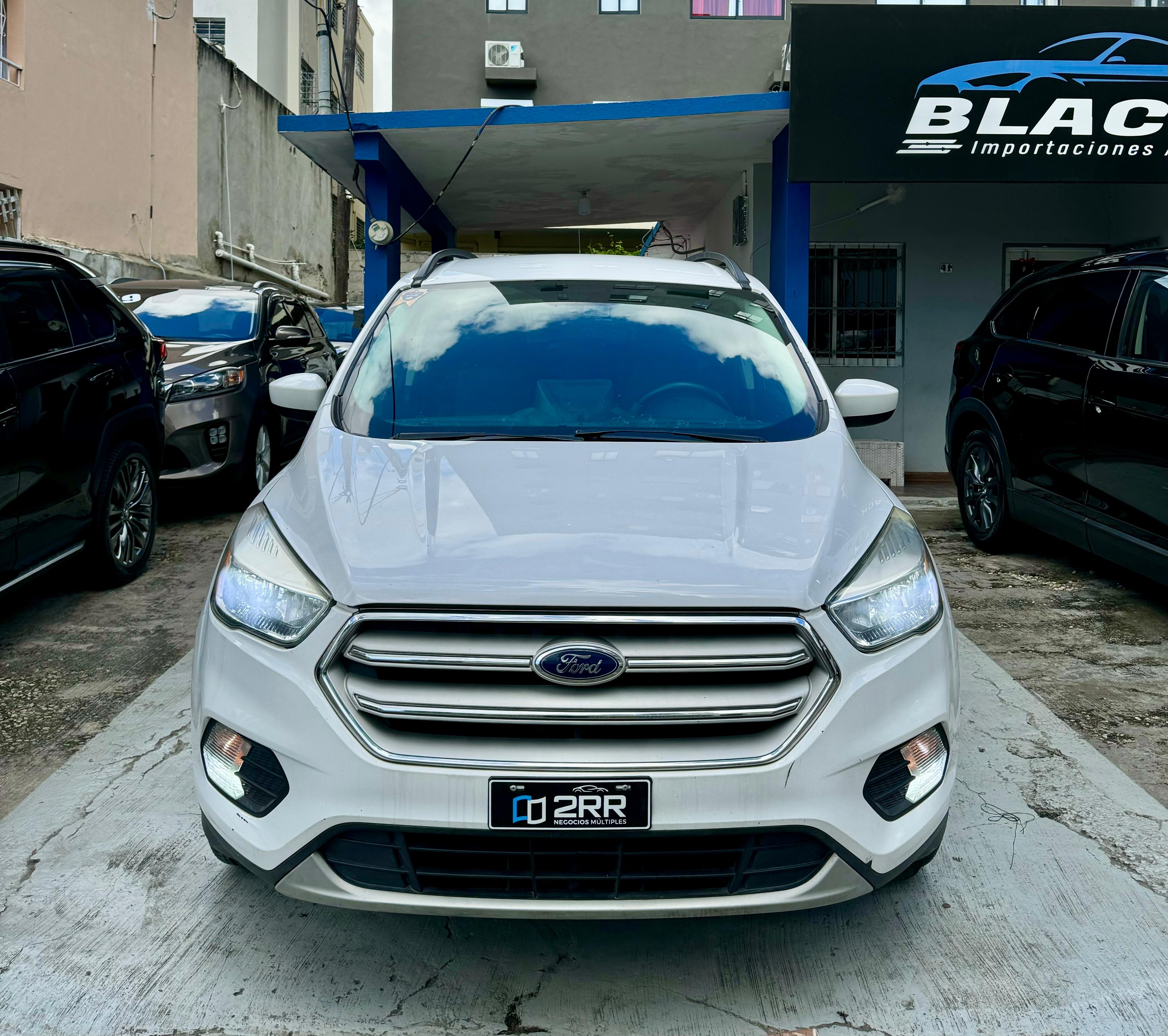 jeepetas y camionetas - Ford Escape SE Ecoboost 2018 3