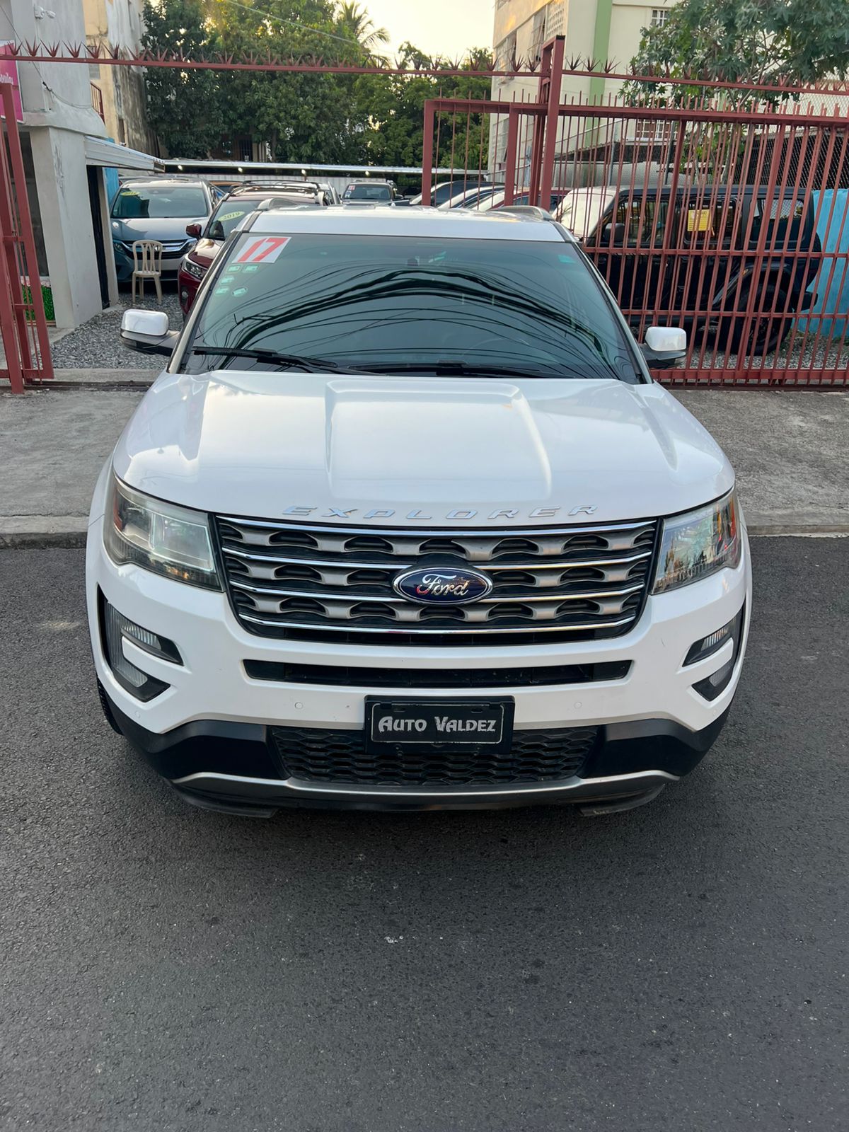 jeepetas y camionetas - ford explorer 2017 4