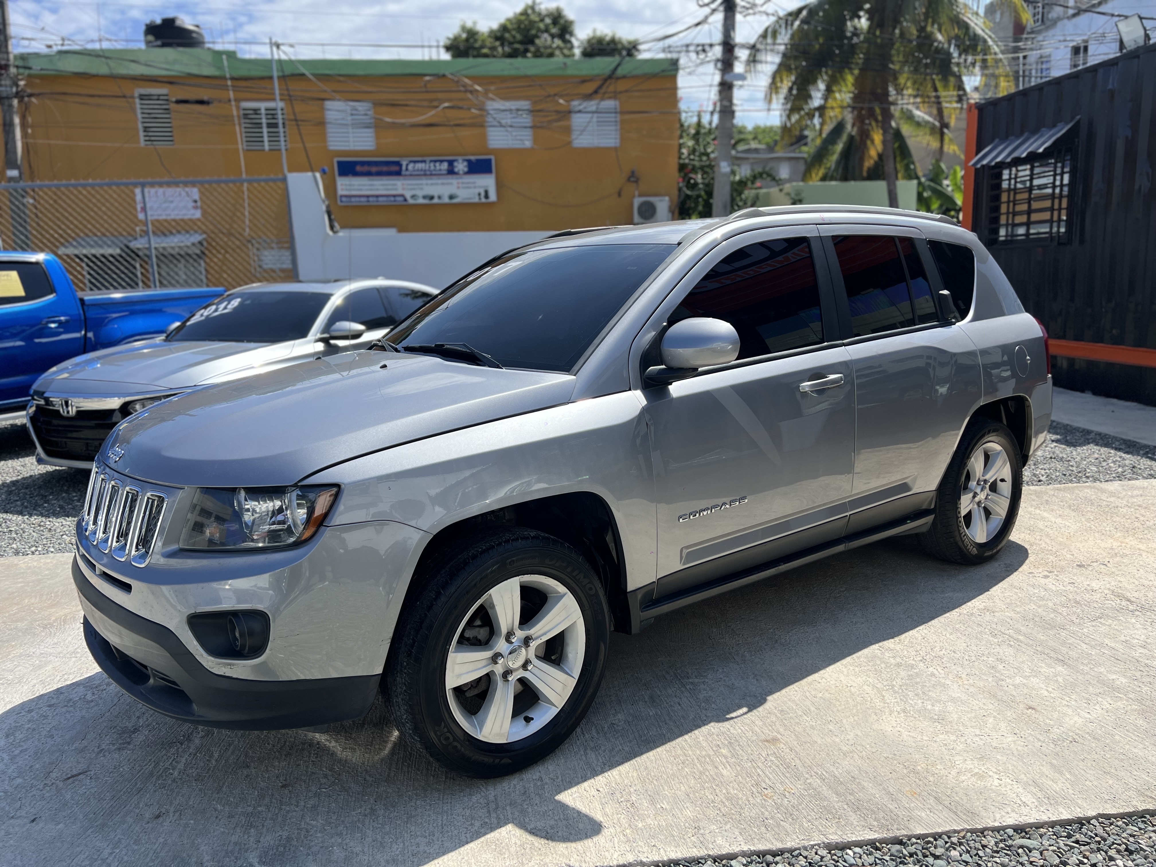 jeepetas y camionetas - Jeep Compass Latitude 2017  1