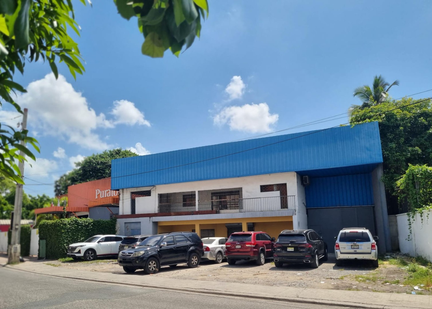 oficinas y locales comerciales - Rento Nave Próxima KM9 de la Auto Duarte. SIN INTERMEDIARIO  1