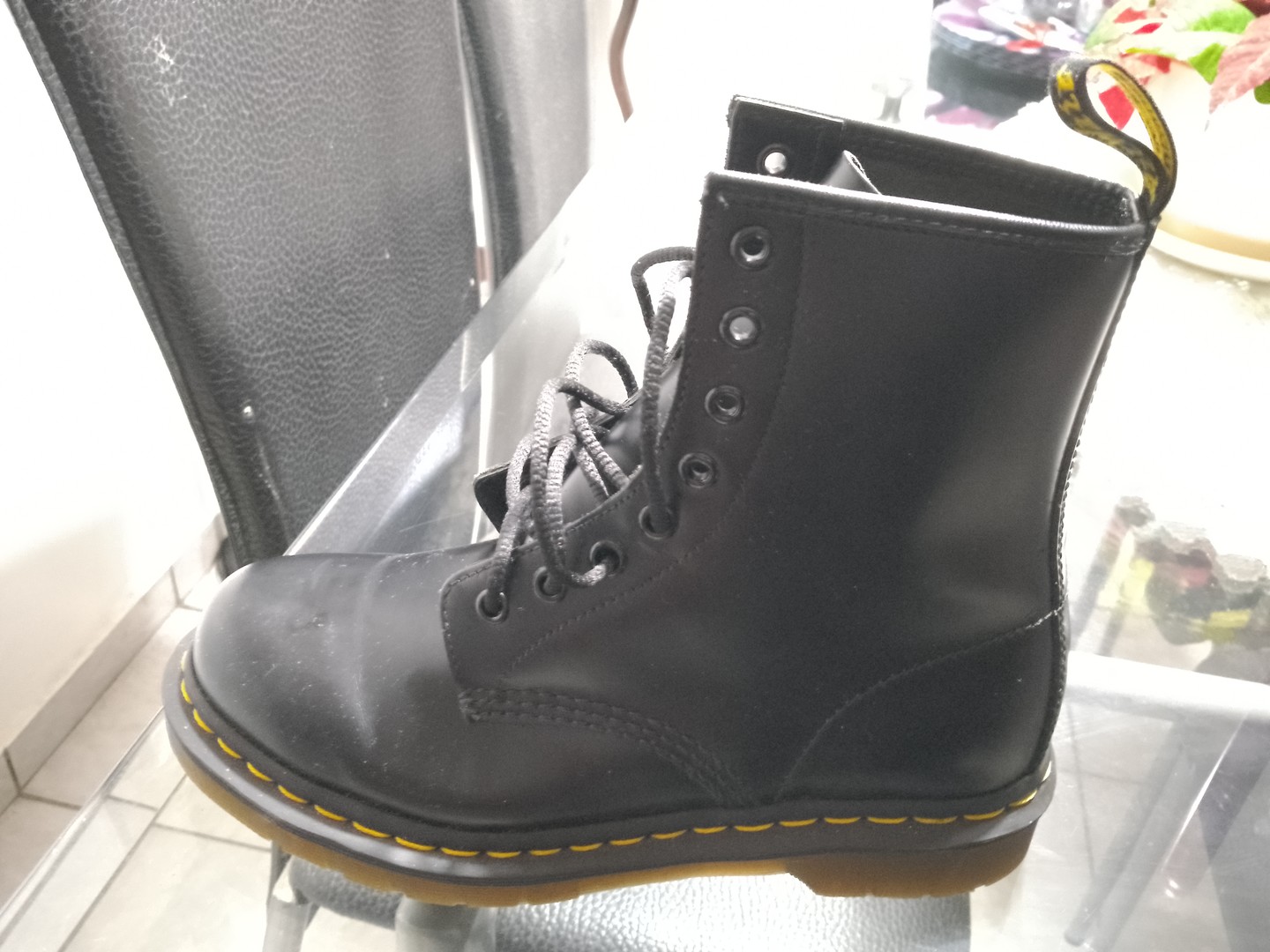 zapatos para hombre - Botas Dr.Martens nuevas ,Originales ,Size 7 US !!! 5