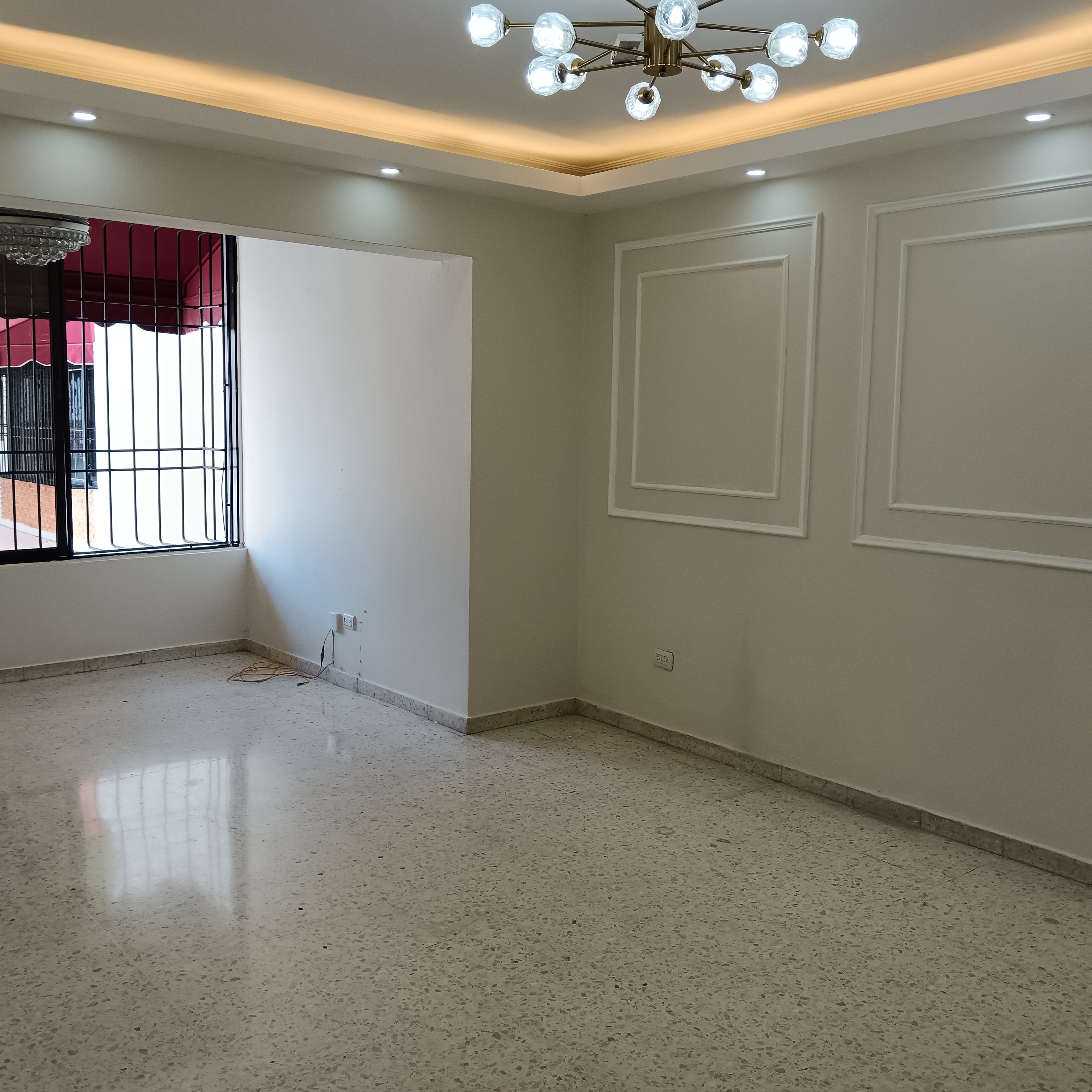 apartamentos - Alquilo vacío en Evaristo Morales 