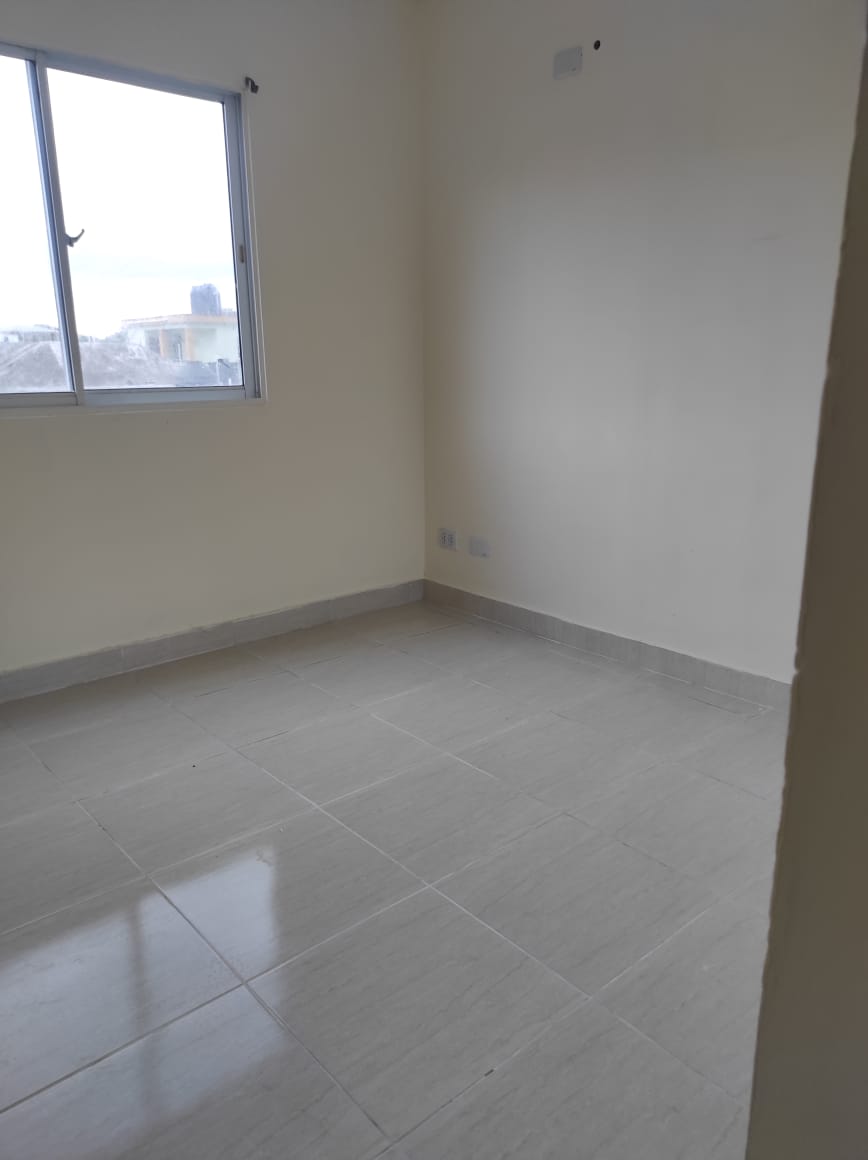 apartamentos - ALQUILO APTO DE 3 H, 2 B,  EN PRADO DE SAN LUIS  7