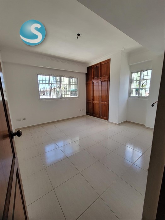 apartamentos - EXCELENTE PH EN VENTA MIRADOR NORTE 7