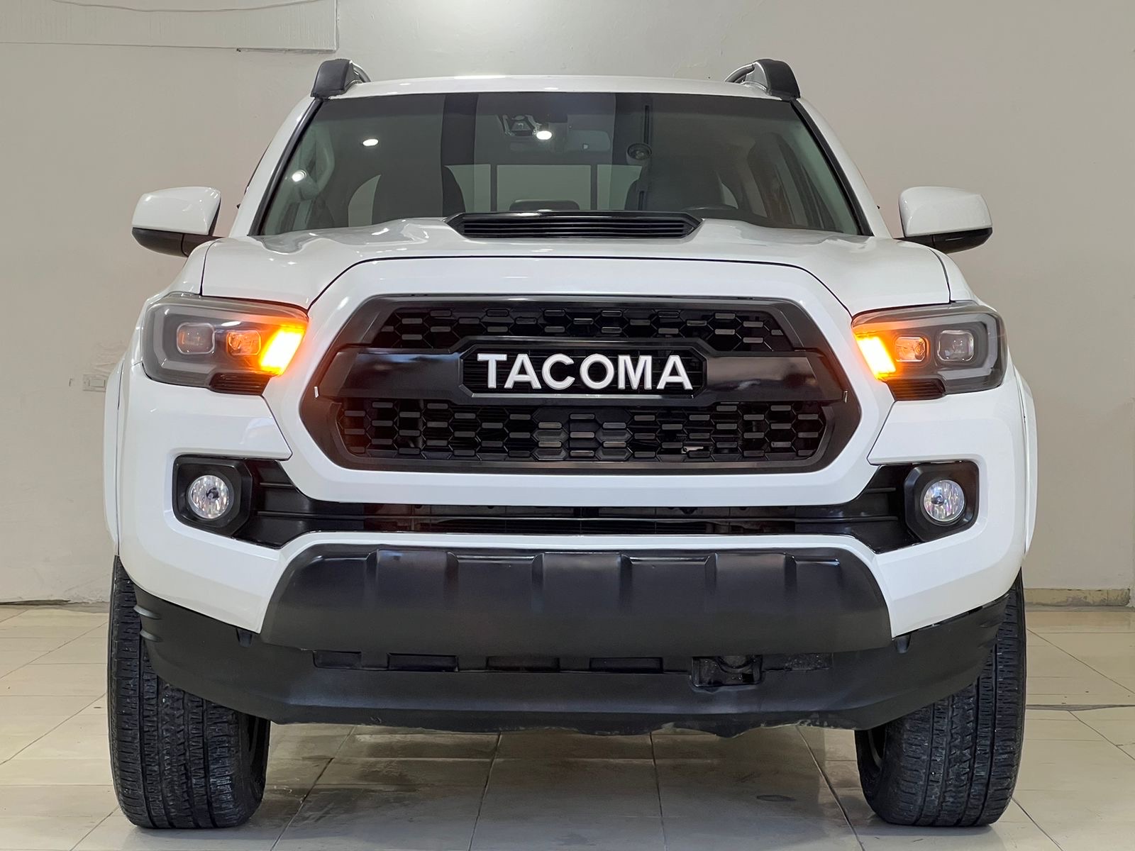 jeepetas y camionetas - TOYOTA TACOMA SR5 4X4 AÑO 2020 RECIEN IMPORTADA 3