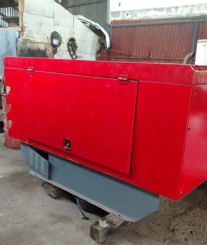 plantas e inversores -  planta Electrica, Massey Ferguson de 30 KW . 4