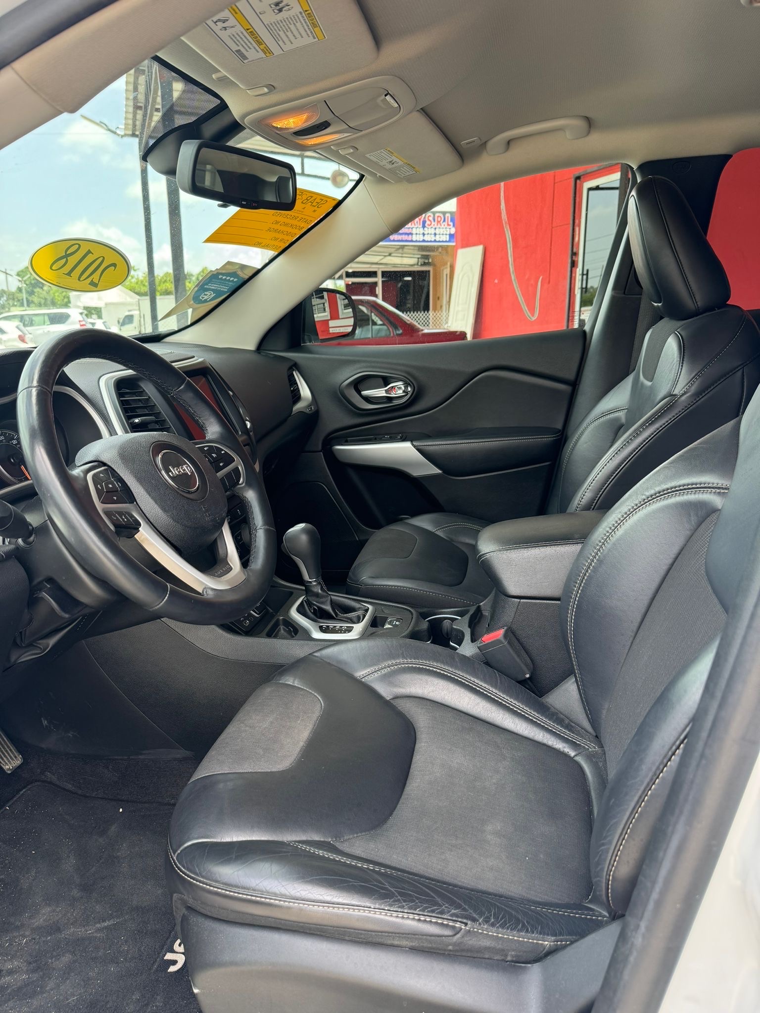 jeepetas y camionetas - Jeep Cherokee 2018 Latitude 9