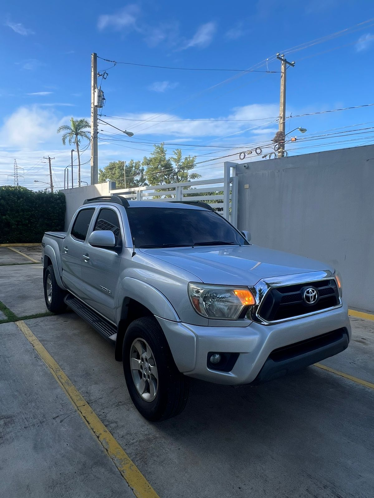 jeepetas y camionetas - Toyota tacoma pre runner 2012