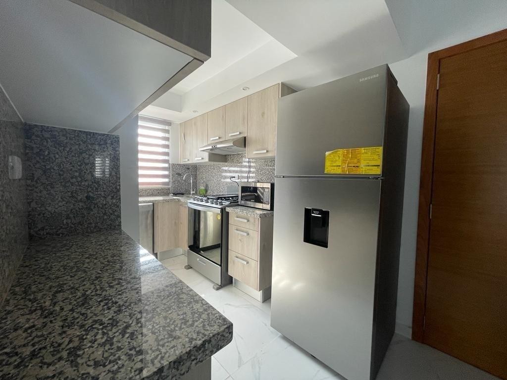 apartamentos - Apartamento en Alquiler Amueblado
EVARISTO MORALES USD1,300 Mantenimiento  3