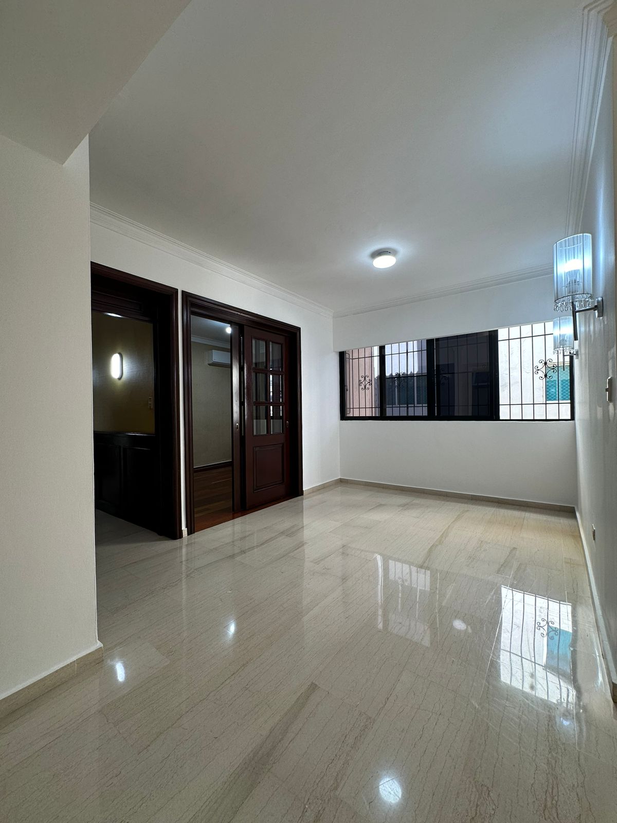 apartamentos - Apartamento en Venta en Av. Winston Churchill  5