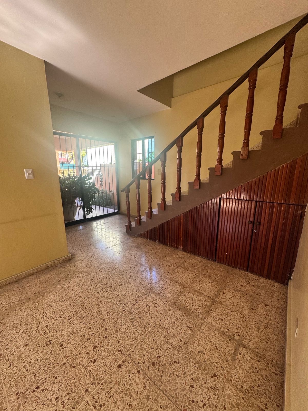 casas - venta de casa en el Residencial de Italia Santo Domingo este  3