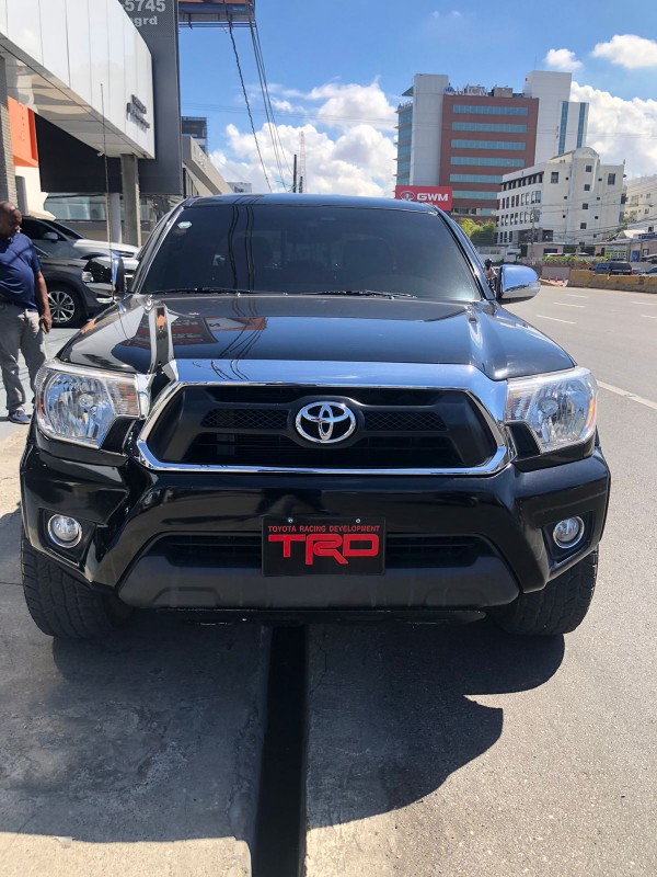 jeepetas y camionetas - Toyota tacoma 2014 full 4x4 nuevaaaa 1