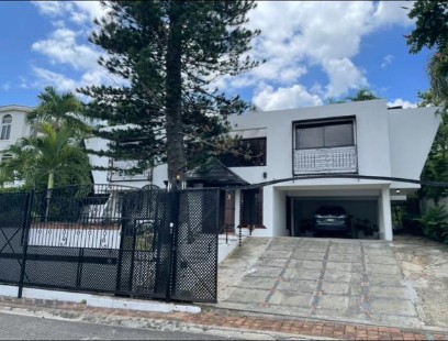 casas - Casa de Venta en Cerro de Gurabo 1