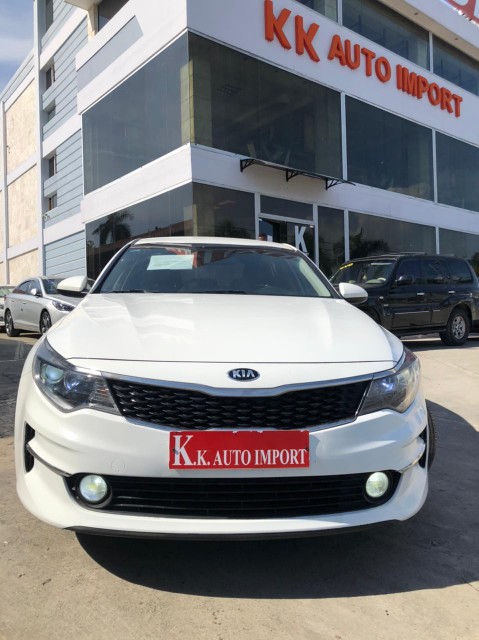 carros - Kia K-5 2017
Modelo : Kia k5
Año 2017
Blanco original 
Aros  18 
Sensor de rever