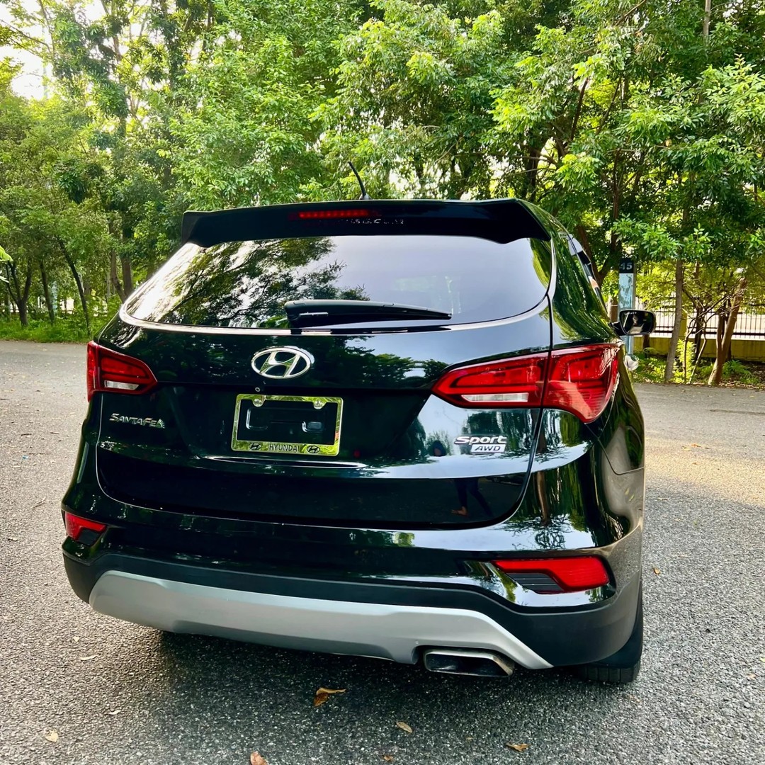 jeepetas y camionetas - Hyundai santa fe 2018 4x4  8