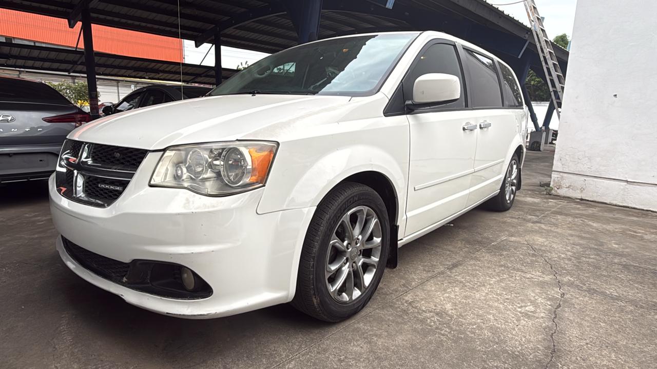 jeepetas y camionetas - dodge caravan 2012