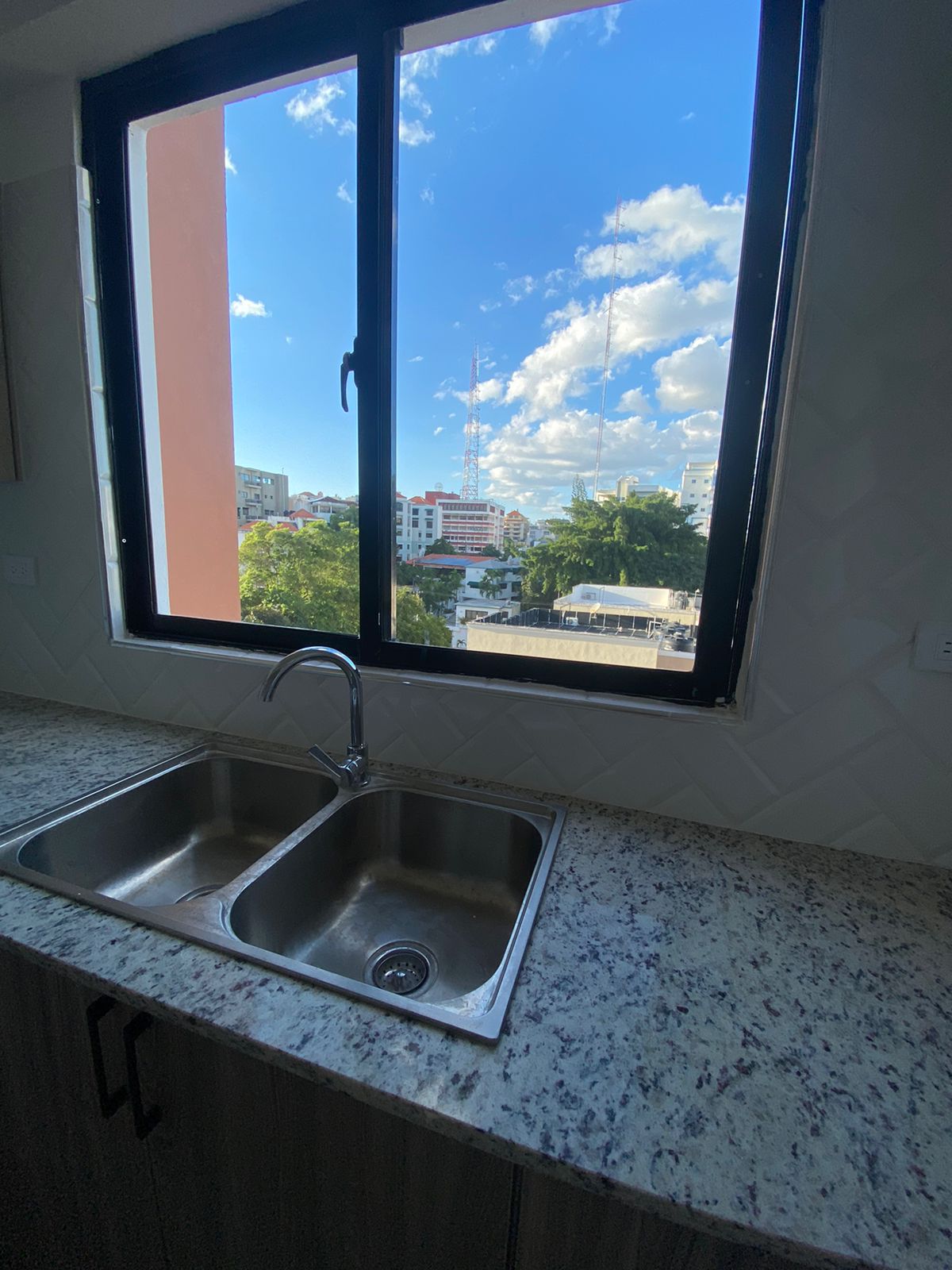 apartamentos - Vendo apartamento list para entrega en bella vista 7