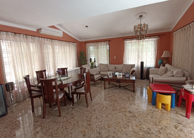 casas - Casa en venta en Viejo arroyo hondo 2