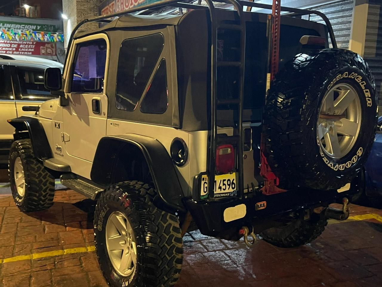 jeepetas y camionetas - jeep wrangler x 2005 1