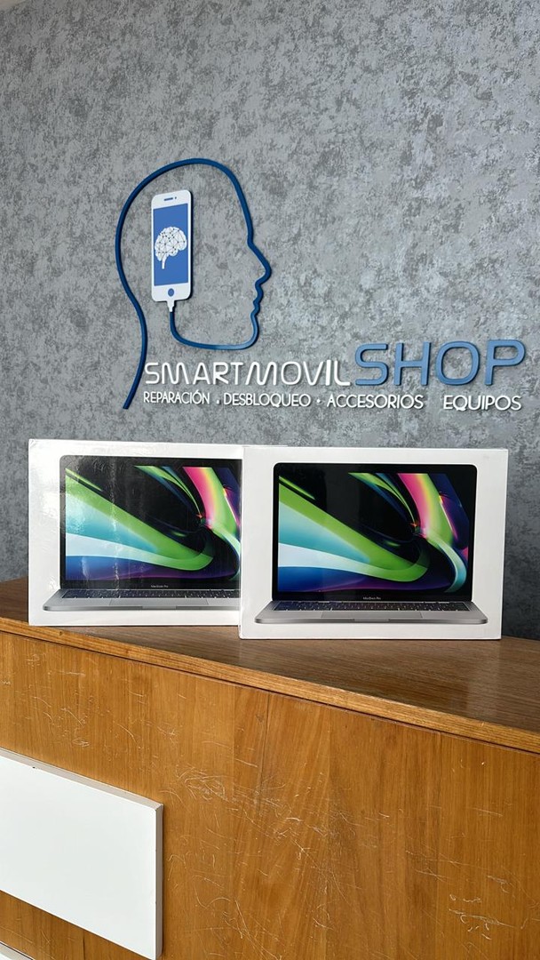 computadoras y laptops - MACBOOK PRO M2 256GB EN CAJA (SOMOS TIENDA)