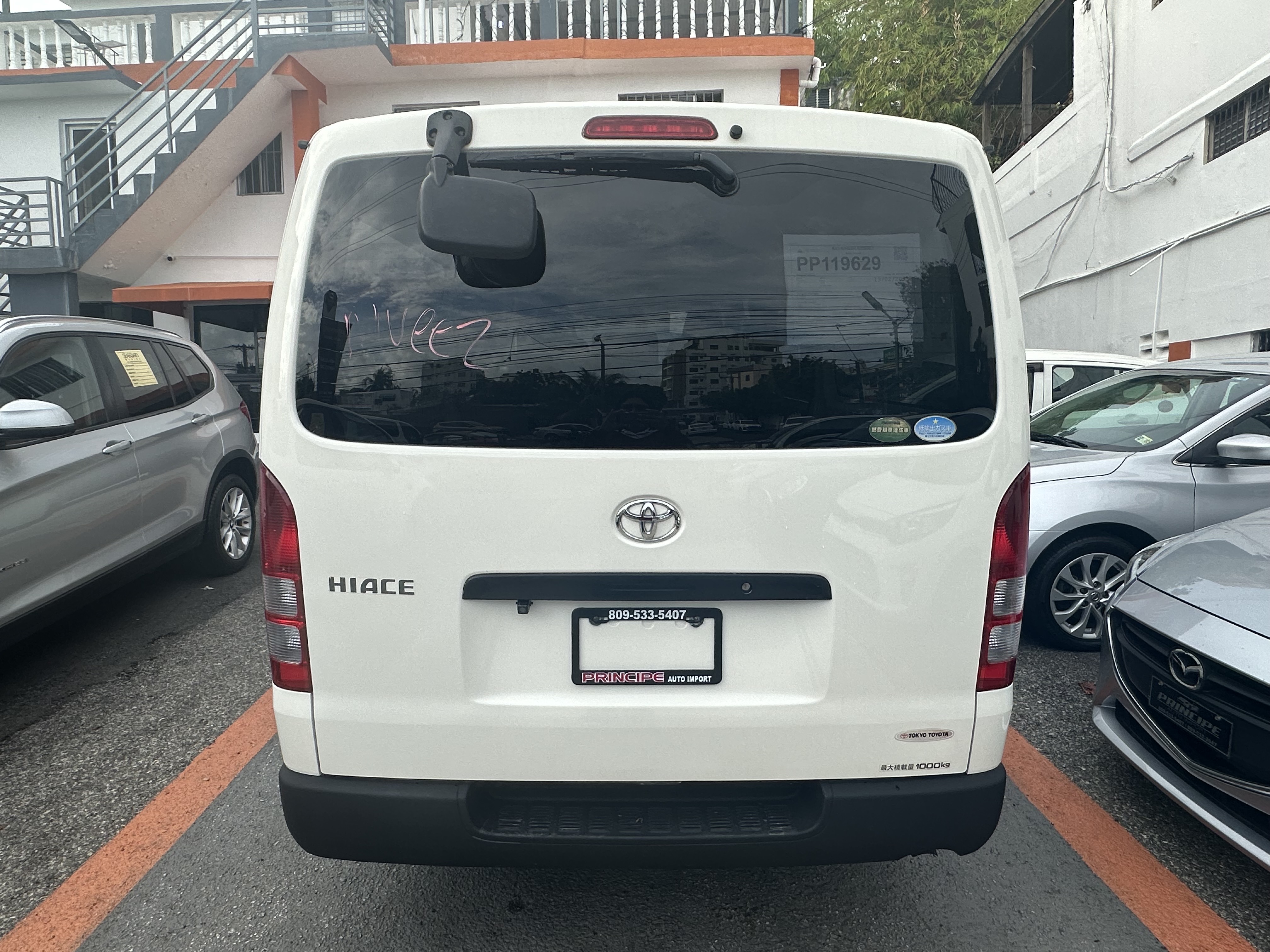 jeepetas y camionetas - Toyota Hiace 2018  5