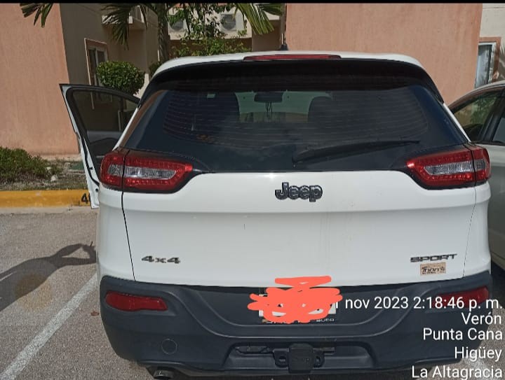 jeepetas y camionetas - Jeep Cherokee Sport 2014