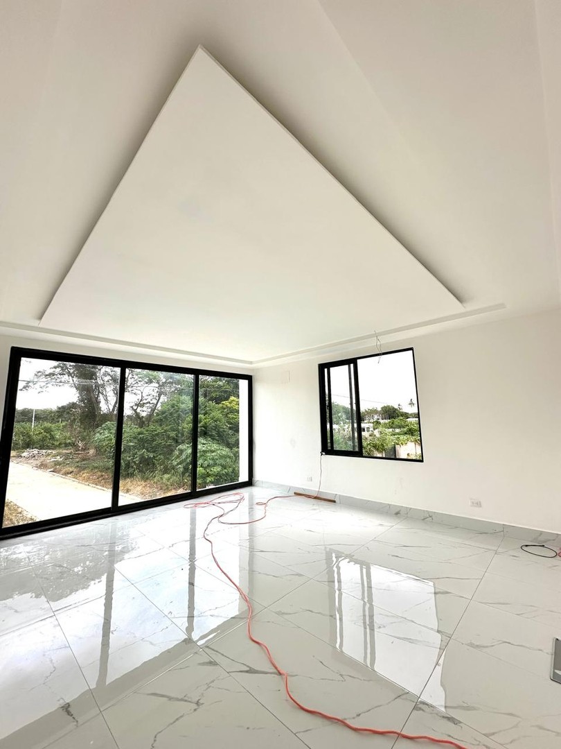 casas - Vendo moderna casa en Gurabo a estrenar en exclusivo proyecto cerrado 4