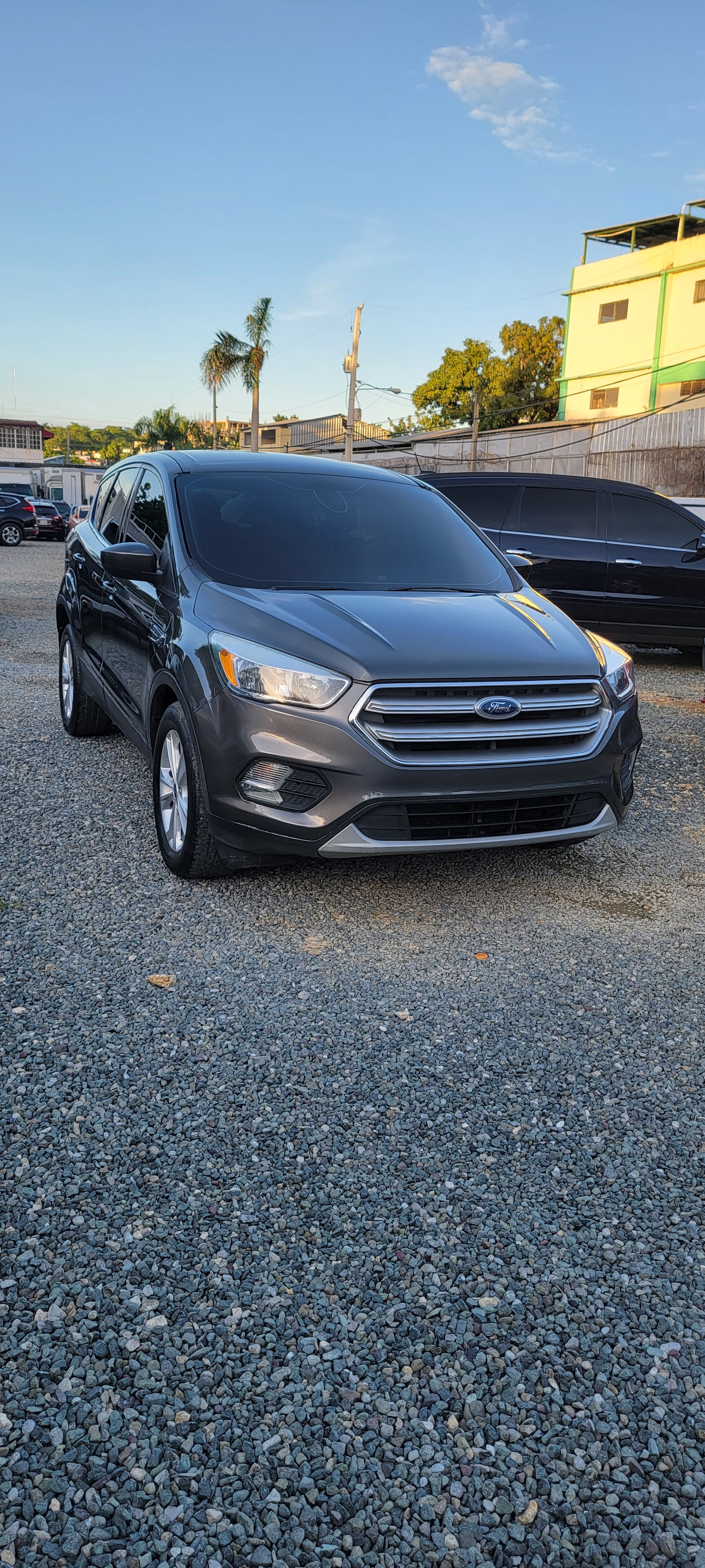 jeepetas y camionetas - FORD ESCAPE 2017