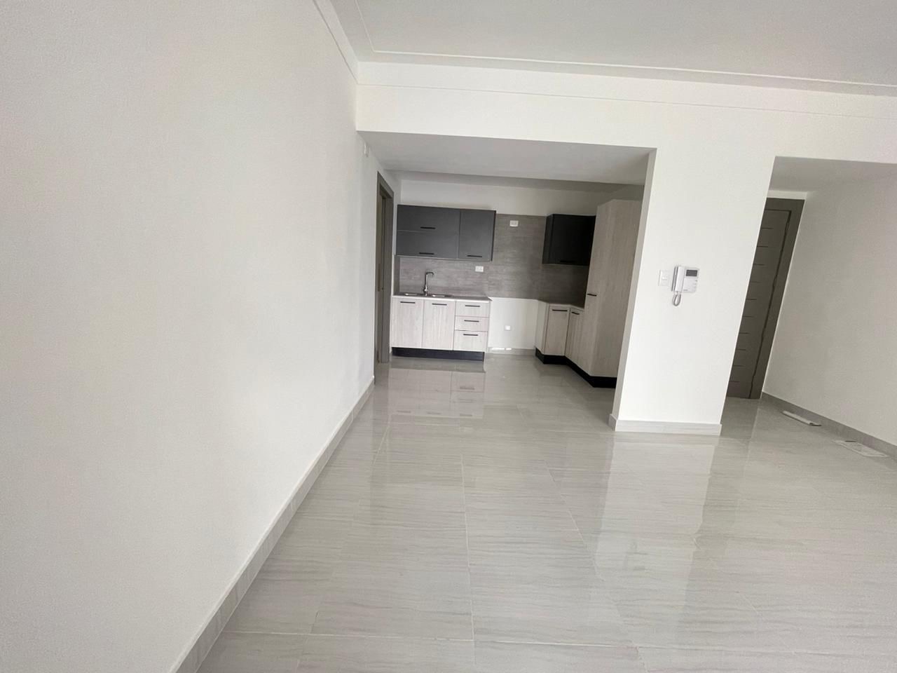 apartamentos - Vendo Bella vista dos hab 2.5 baños dos parqueos  3