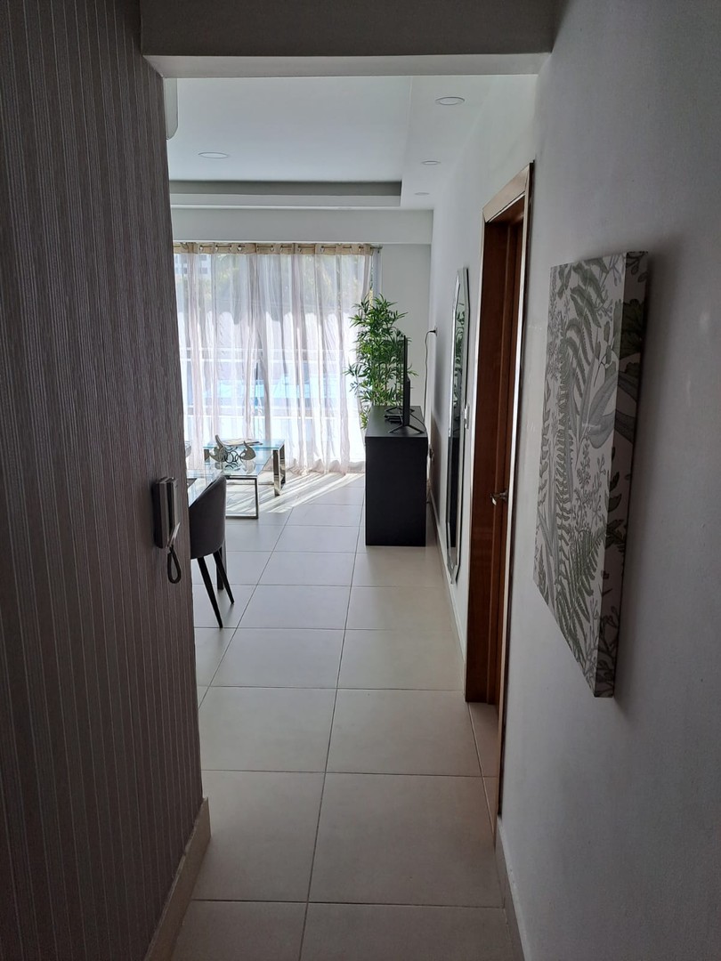 apartamentos -  Apartamento en alquiler En El Ensanche Naco Sin Intermediario
 6