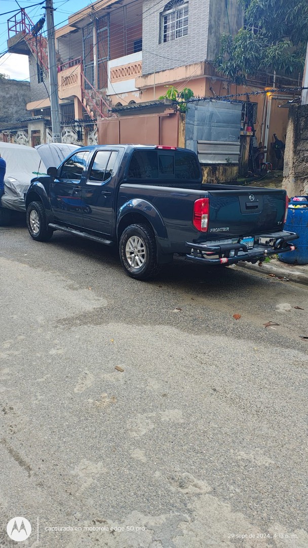 jeepetas y camionetas - Nissan Frontier 2016 Americana  3