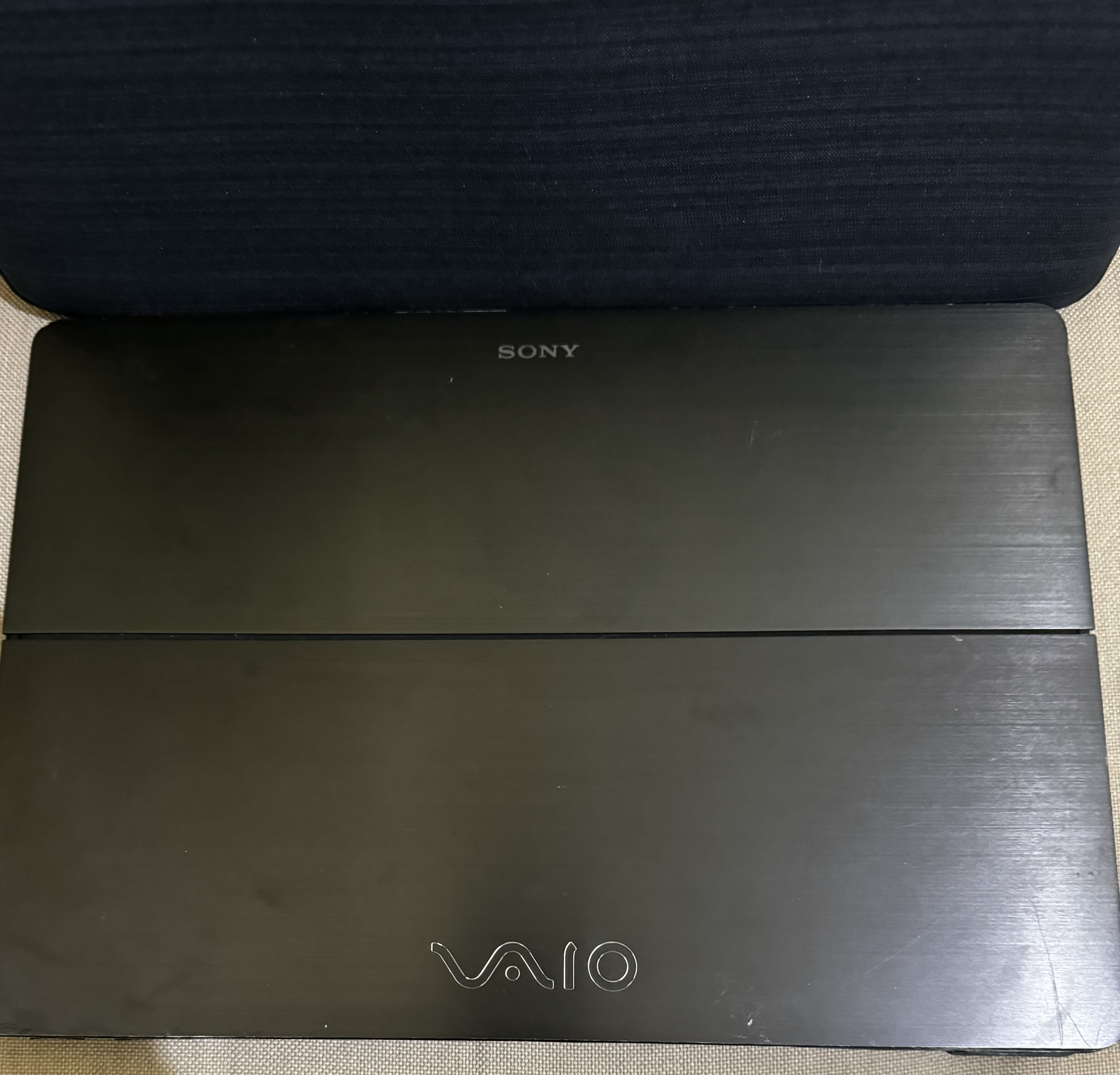 computadoras y laptops - Vendo Laptop Sony de segunda gran oportunidad  1