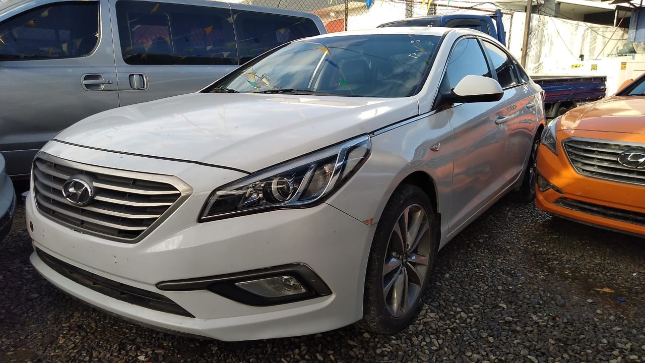 carros - HYUNDAI SONATA LF  2017 BLANCODESDE: RD$ 650,100.00 1