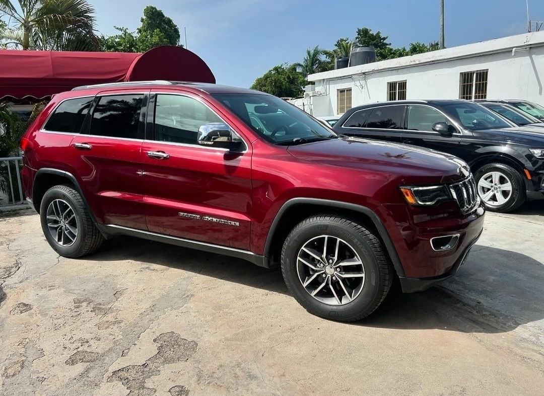 jeepetas y camionetas - 2017 Cherokee Limited 4x4 Panorámica  0