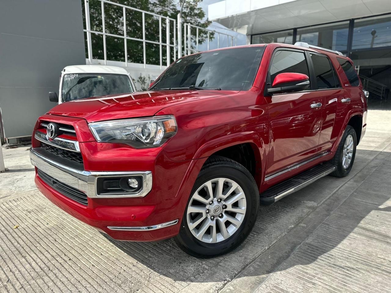 jeepetas y camionetas - vendo Toyota 4runner Limited 4X4 3 Filas de Asientos 2022 US$56,800 9