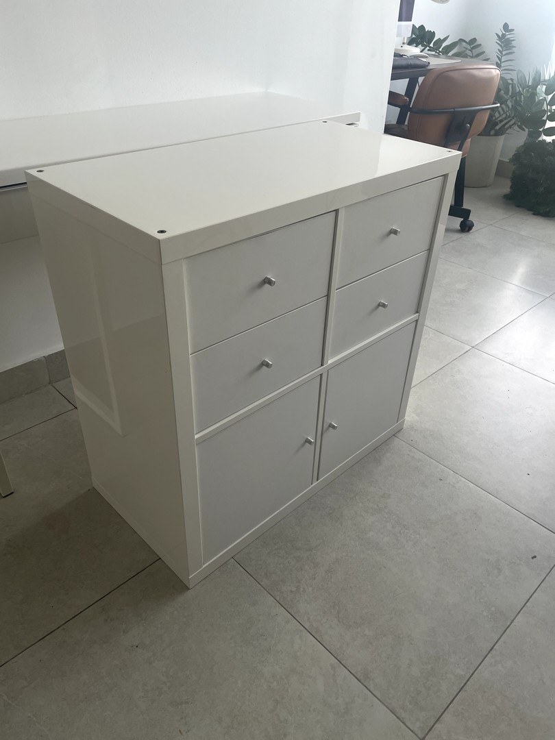 muebles y colchones - Gavetero Ikea Kallax con 4 gavetas adicionales. POCO USO 1