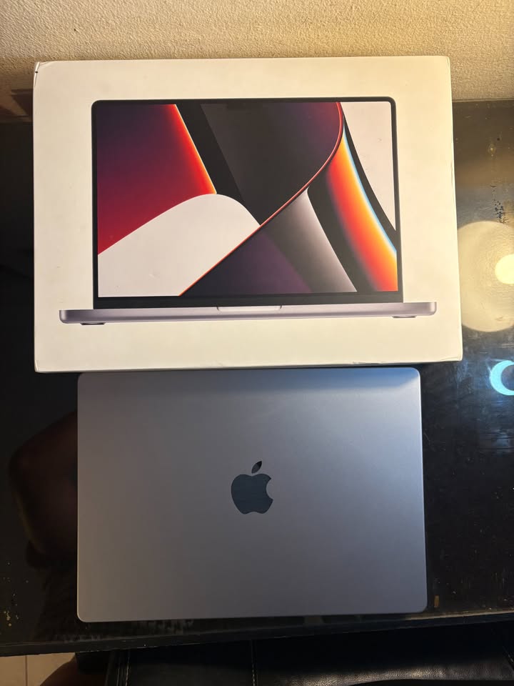 computadoras y laptops - MacBook Pro 14" M1 Pro 2021 1