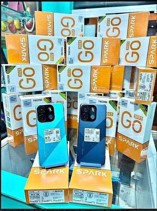 celulares y tabletas - TECNO SPARK GO 2023 64GB + 7GB
