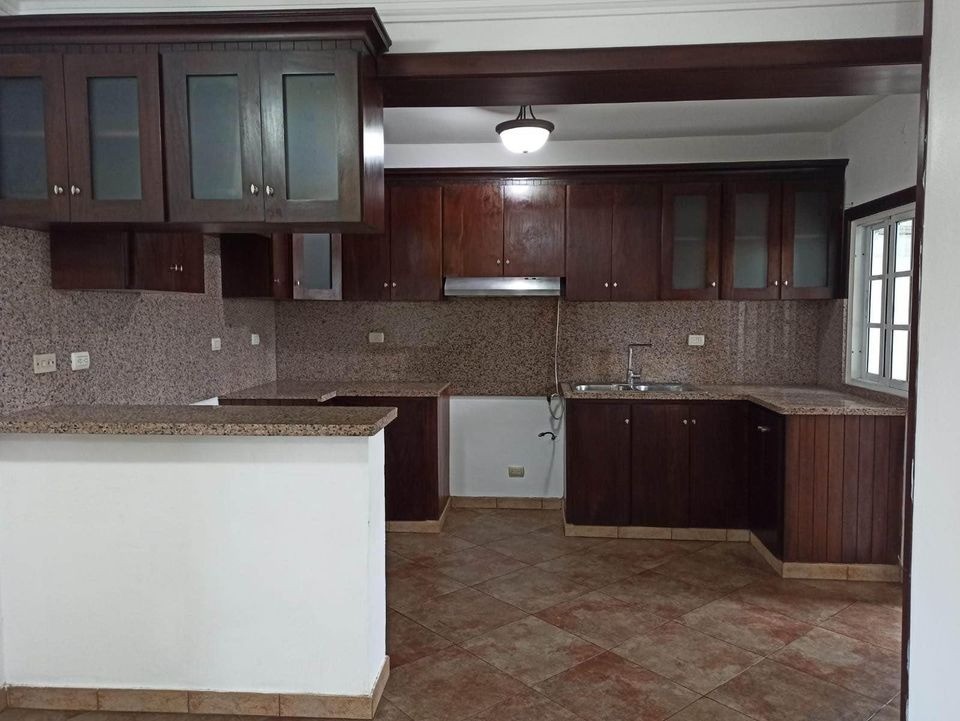 apartamentos - 📍 Vendo Apartamento Ensanche Ozama, Santo Domingo Este.
• Apartamento 107.56 me 2