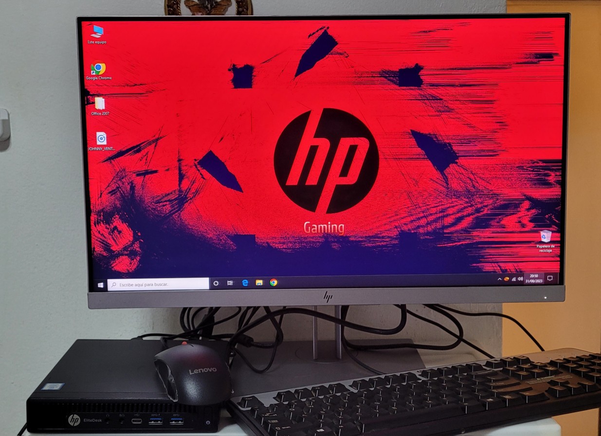 computadoras y laptops - Mini Desktop hp Core i5 6ta Ram 8gb ddr4 Monitor ips hp 1080p Sin bordes