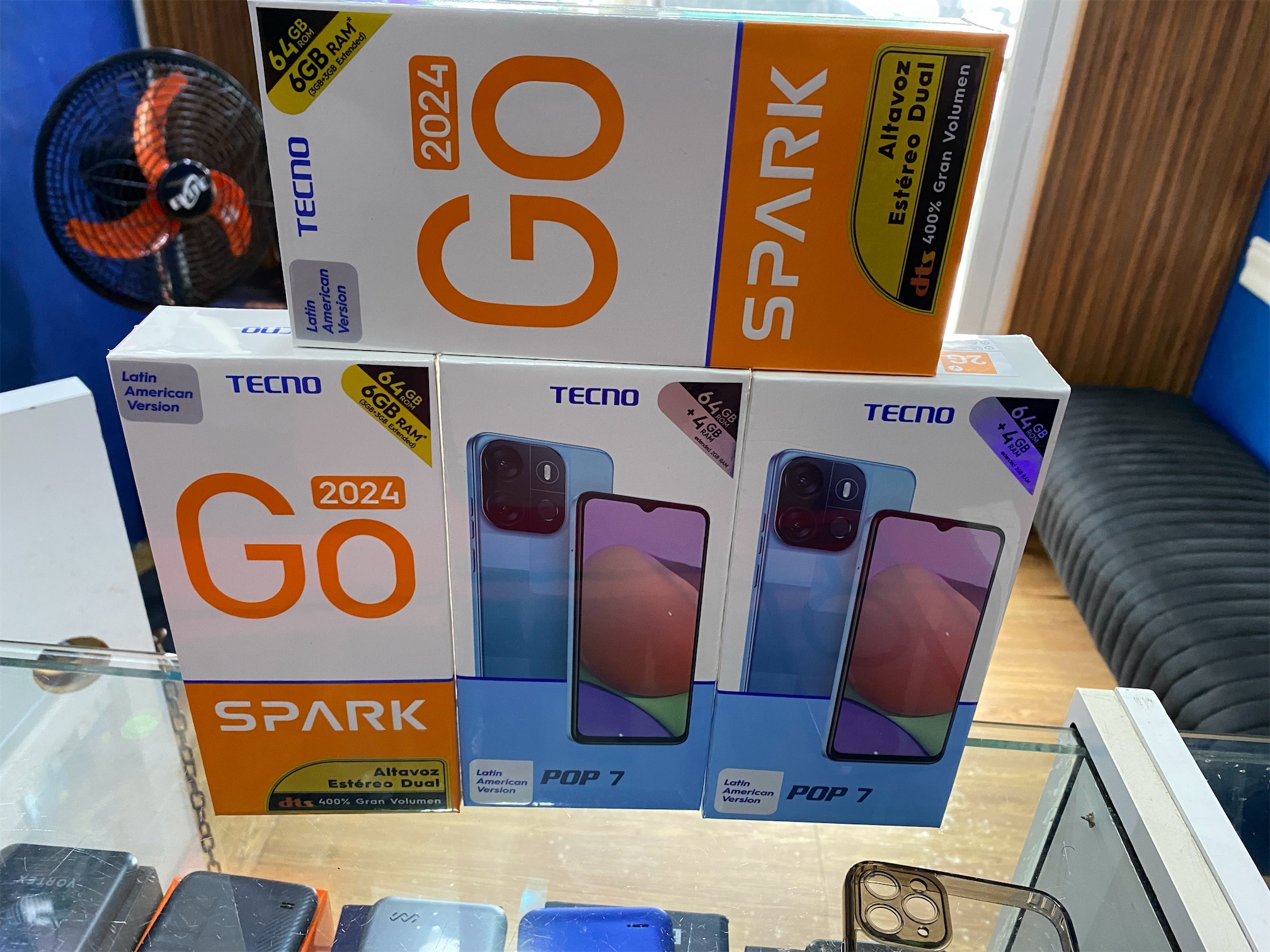 celulares y tabletas - Tecno pop 7 tecno goo spark 2024 64Gb  5