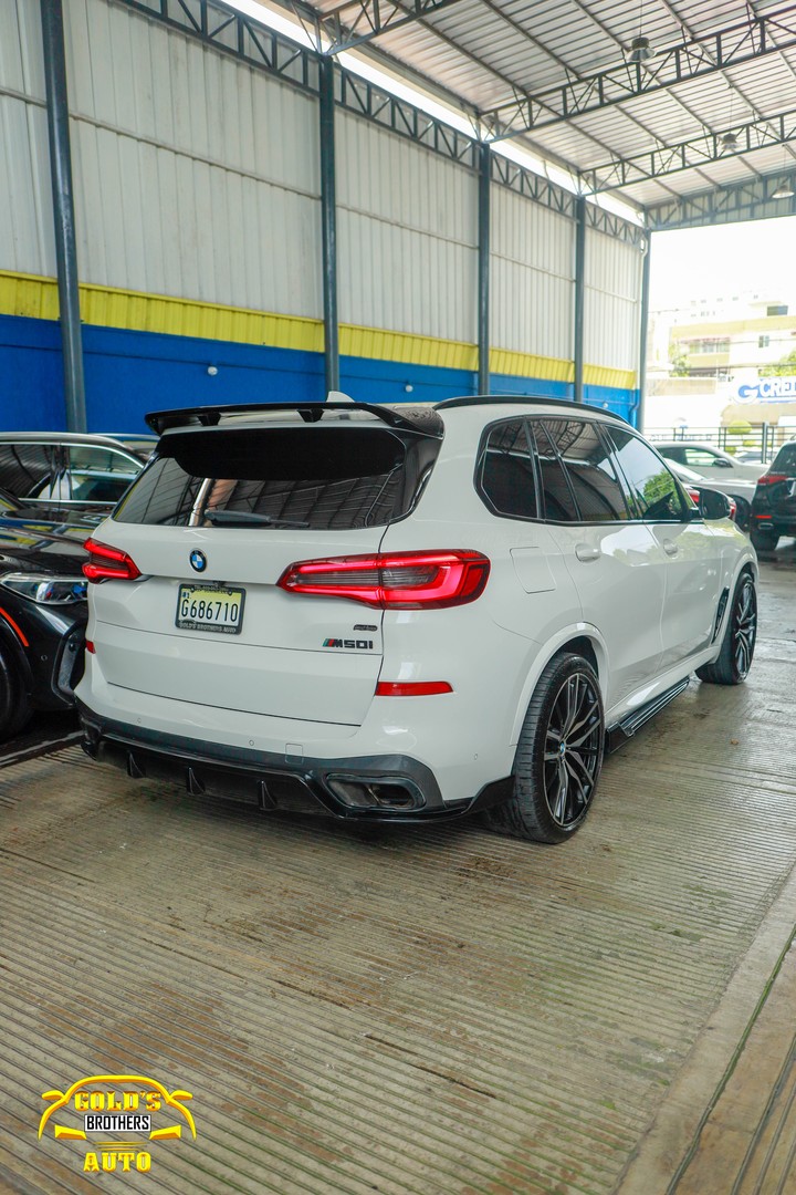 jeepetas y camionetas - BMW X5 M Package 2019 Clean Carfax 4