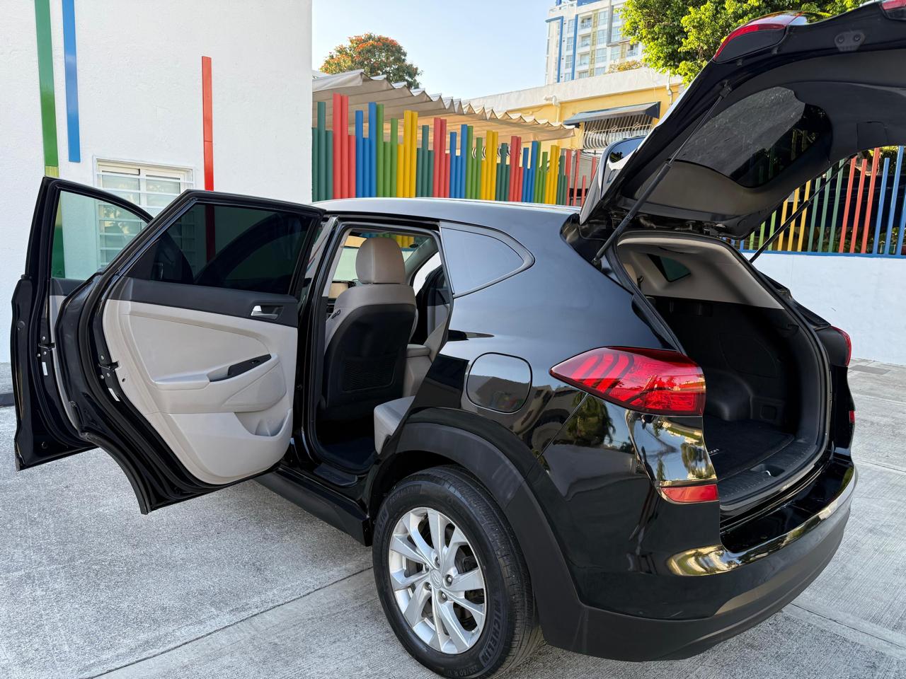 jeepetas y camionetas - Vendo Hyundai Tucson 2019 Excelente Condiciones 6